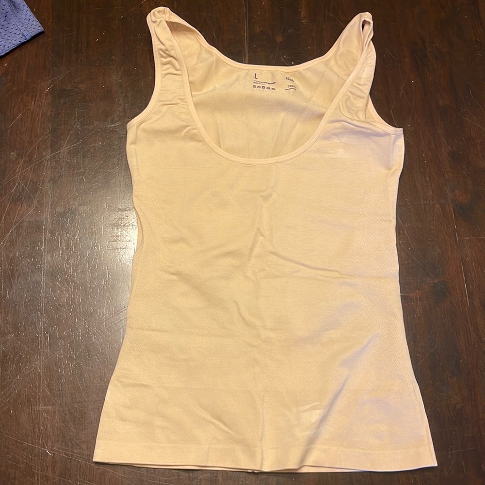 Size L Women’s Shapewear Tank